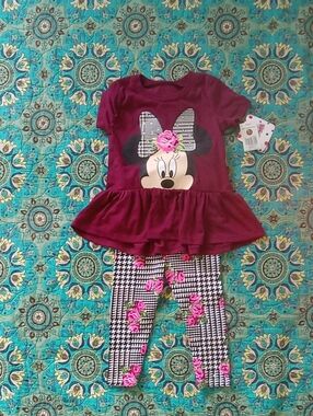 Girls Minnie Mouse Burgundy Peplum Top & Houndstooth Floral Leggings Set